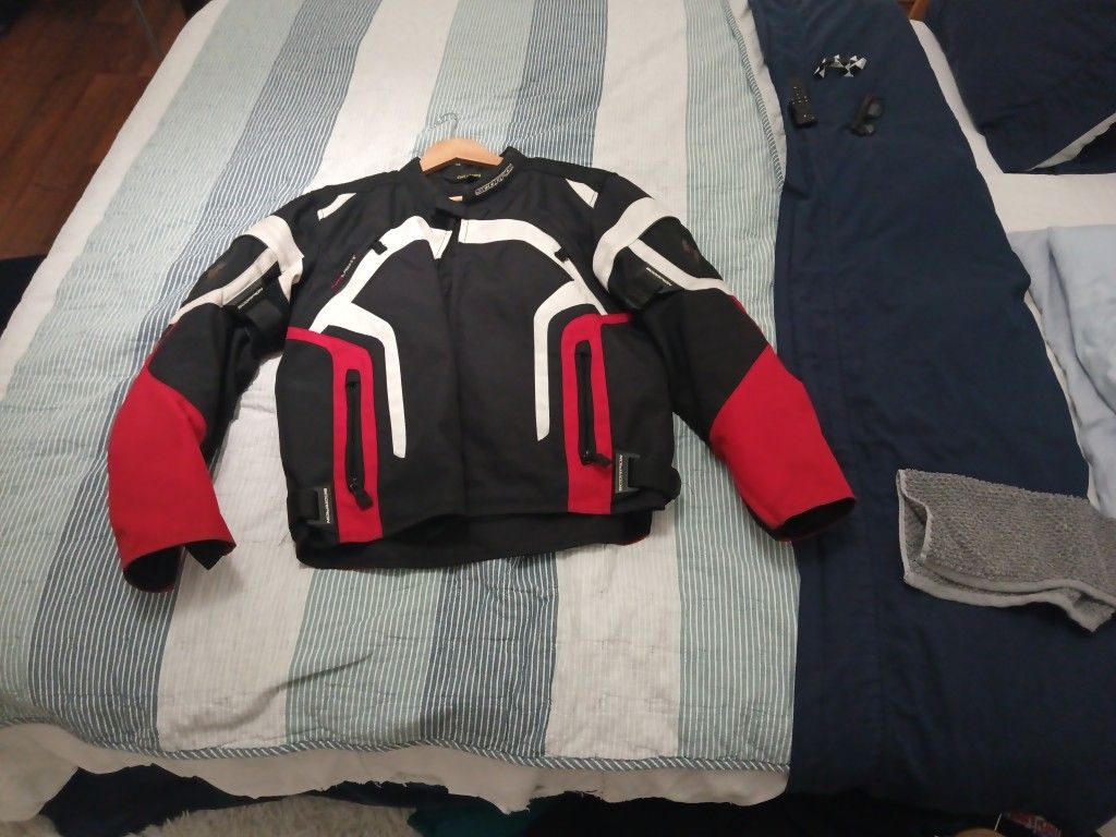 Motorcycle SCORPION EXO Water Resistant Jacket, Lot of Pockets, Elbow and Back Protection Pads, Removable Internal Lining