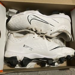 Softball cleats