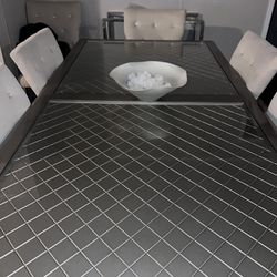 modern Dining table