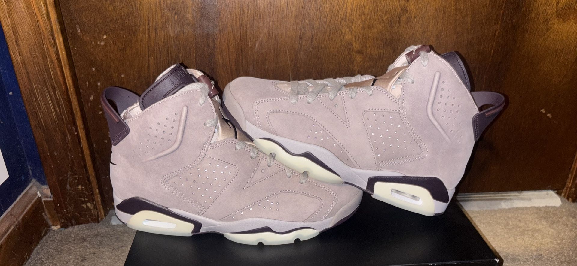 Jordan 6 Retro A Ma Maniére Smokey Mauve
