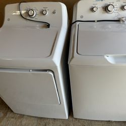 Whirlpool Washer And Dryer ! Great  Condition 