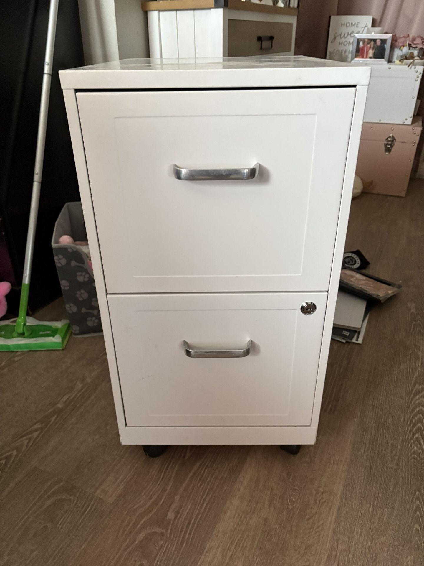 Filing Cabinet