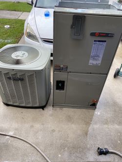 Trane air conditioner in good used condition 3.5 ton unit r410