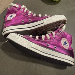 Converse Girls