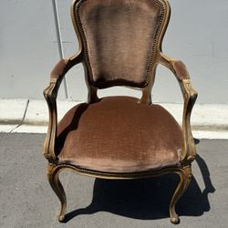 3 Vintage Chairs 