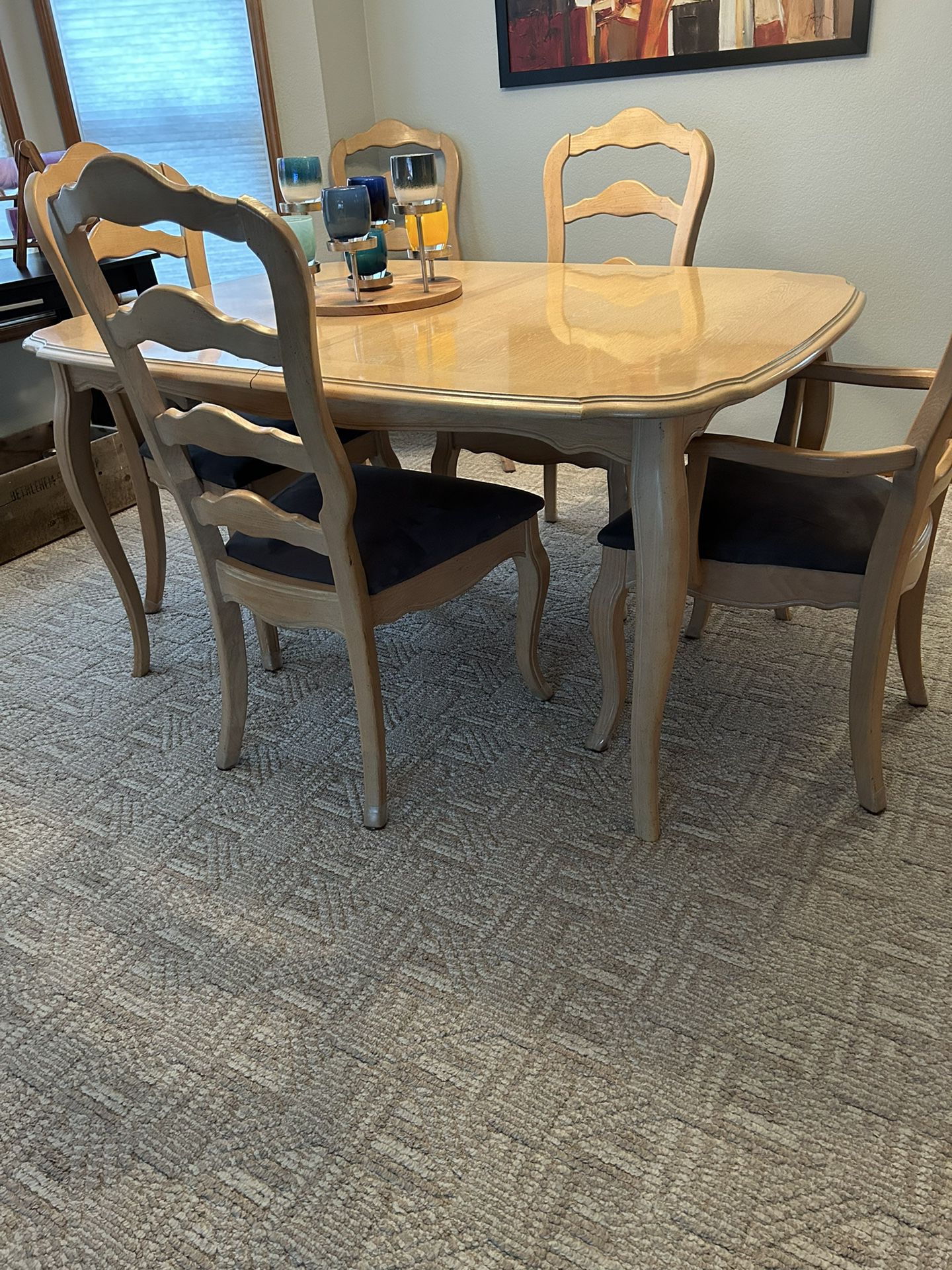 Dining Room Tables With 6 Chairs