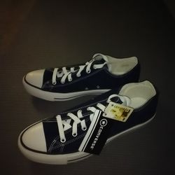 Converse Chuck Taylor All Star Classic Black Low Top Shoes Size 9 Mens