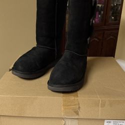 Ugg Bailey Button Triplet II womens black suede Boots size 7