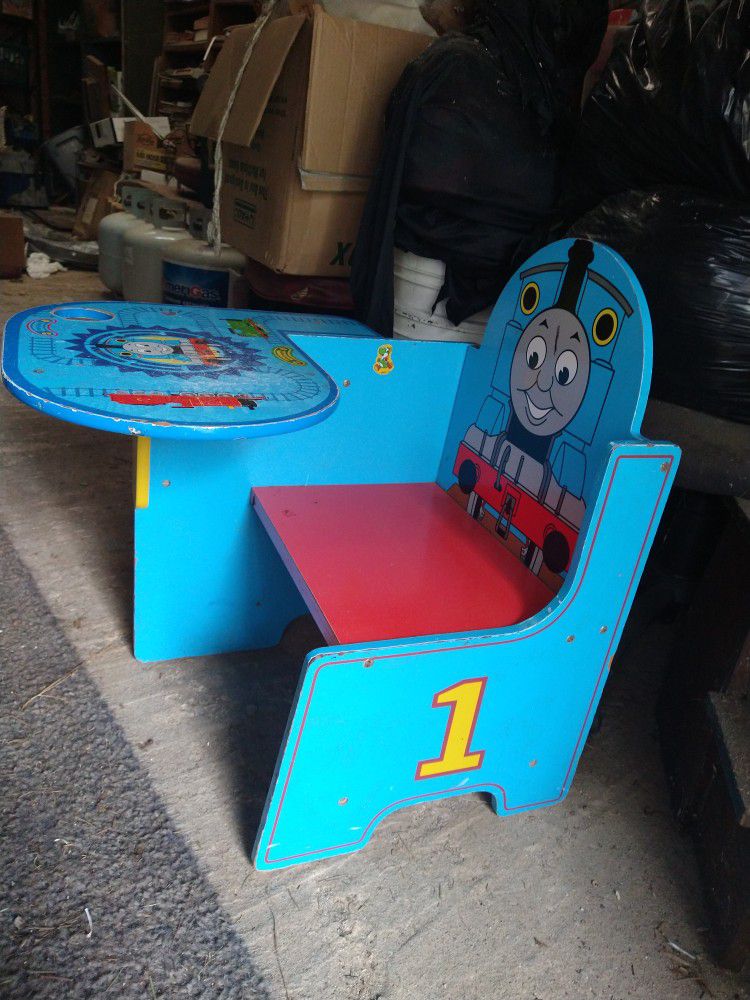 Kid's Thomas The Train Wooden Desk Seat