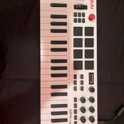 Akai MPK Mini Plus Midi Keyboard