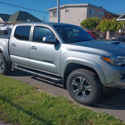 Toyota Tacoma 