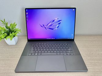 ASUS ROG Zephyrus G16 — Intel Core Ultra 9, RTX 4070, 16GB RAM, 1TB SSD — Premium Gaming Laptop (2.5K Display)