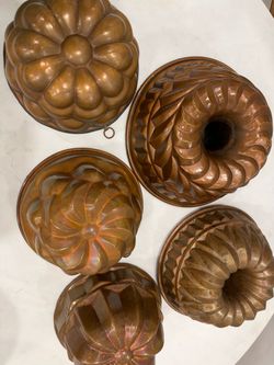 Vintage Copper Mold Collection – 10 Decorative Bundt & Wall Molds