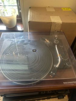 Gemini turntable