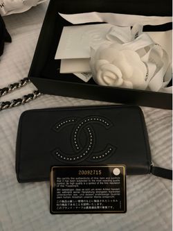 Chanel black wallet