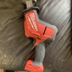 Milwaukee Hack Saw M18 Fuel 