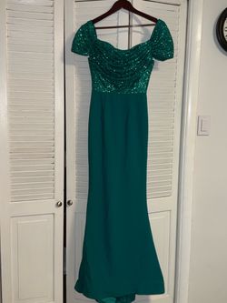Elegant Green Portia & Scarlett Evening gown