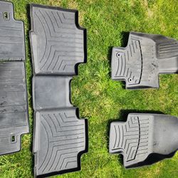 Weathertech  Mats 2023 Toyota Highlander