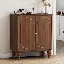 Fluted Storage Cabinet, Modern Credenza Wooden Accent Sideboard Buffet Cabinet with Adjustable Shelves and Solid Wood Legs, Console Table for Kitchen 