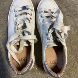 Women’s Ugg Shoe 