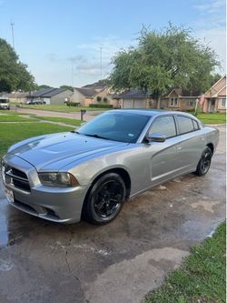 2014 Charger  SXT