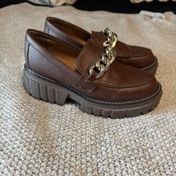 Andrea Mocasines Size 8