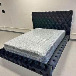 NEW QUEEN SIZE DREAM BED WITH MATTRESS AVAILABLE IN KING SIZE 