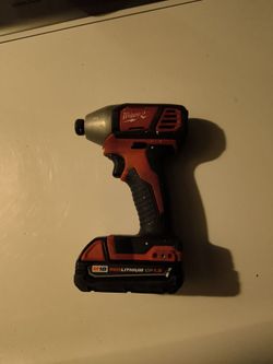 Milwaukee m18 impact driver with battery