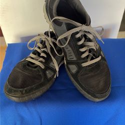 Sport Golf Shoe Size 13 Asking $20.00 