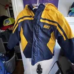 Vintage Nikes Toddler Boys Puffer Winter Hoodie Jacket Navy Yellow