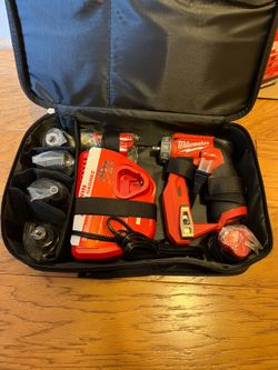Milwaukee M12 FUEL 12V Brushless 4-in-1 Installation 3/8 in. Drill Driver Kit with 4-Tool Heads