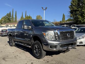 2017 Nissan TITAN XD