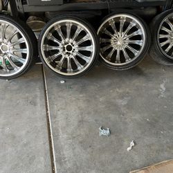 22 Inch 5 lug Universal