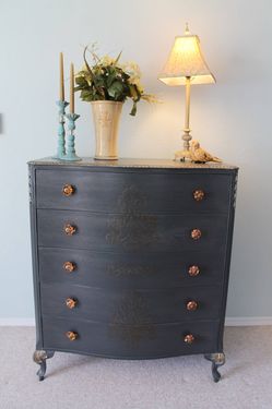 5 Drawer Dresser . ( Refurbished)