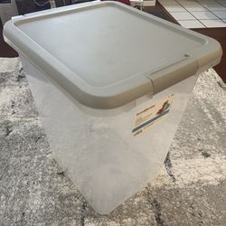 Dog Food Bin