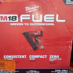 Milwaukee 15 Gauge Nail Gun 