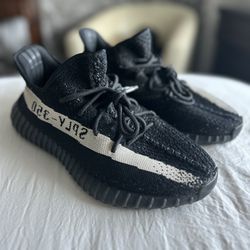 Yeezy 350 boost size 10