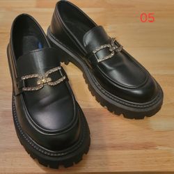 Black Platform Loafers - Size 40 (05)
