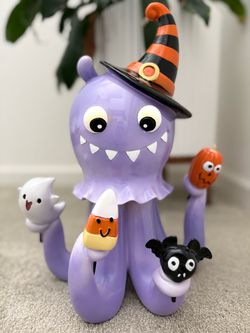 Halloween Purple Octopus Figurine – Ghoulish Collection (Rare!)