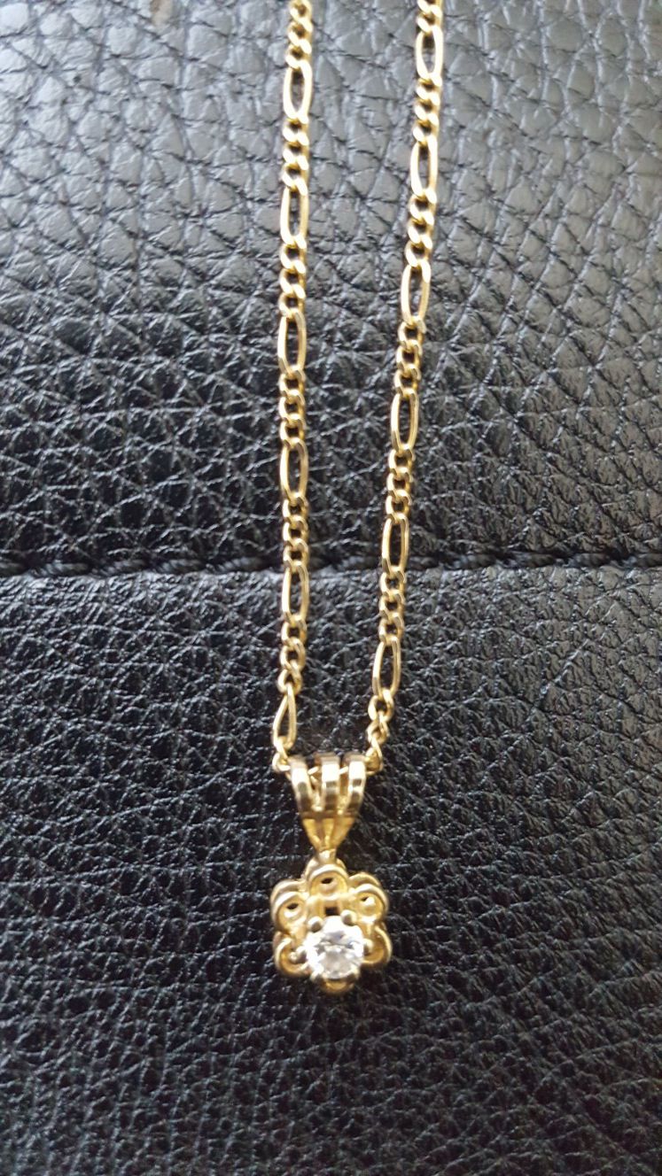 GOLD Chain with Diamond Pendant