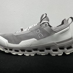 ON CLOUDTEC 2 TRAINERS ATHLETIC SNEAKERS COLOR GRAY SIZE: 8.5 MENS.