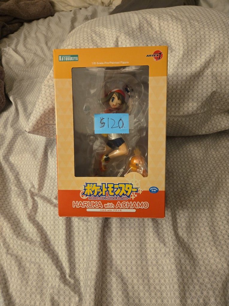 Pokemon May And Torchic Statue By Kotobukiya