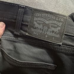 Brand New Levi’s Pants 44X29