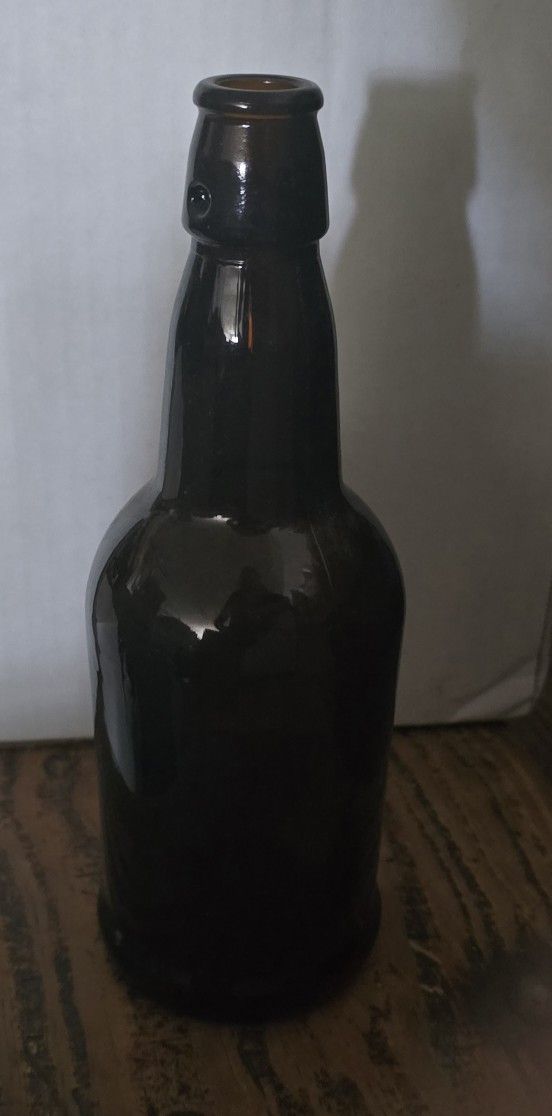 16 oz Amber Glass Grolsch Style Beer Brewing Fermenting Bottles With Ceramic Swing Tops Case Of 12