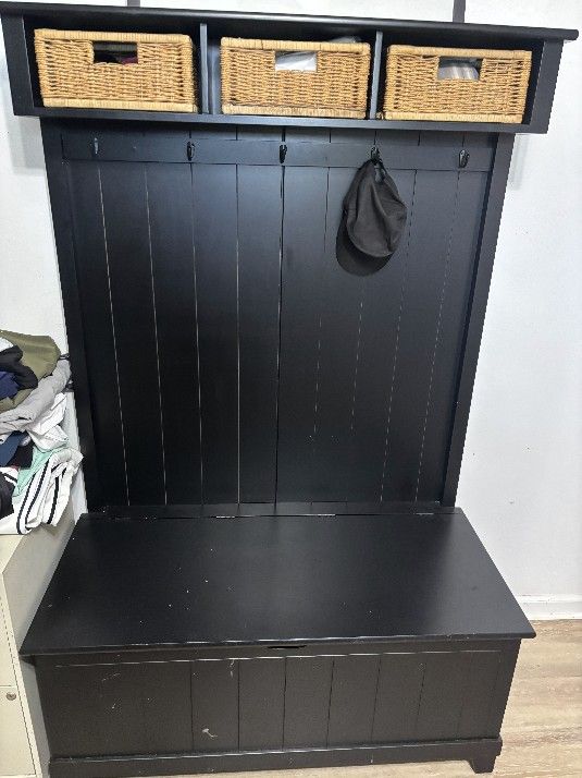 Entry Way Bench With Storage