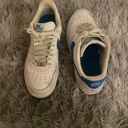 Semi Used Nike Blue And White Air forces, Size 8