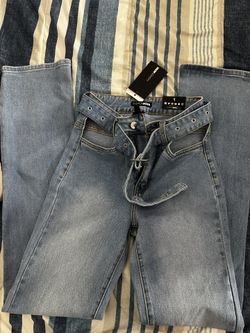 brand new fashion nova jeans
