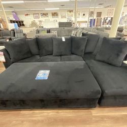 New All Black USA 🇺🇸 Made Super Comfy Black Sectional Sofa Couch *XL Ottoman Sold Separately * 