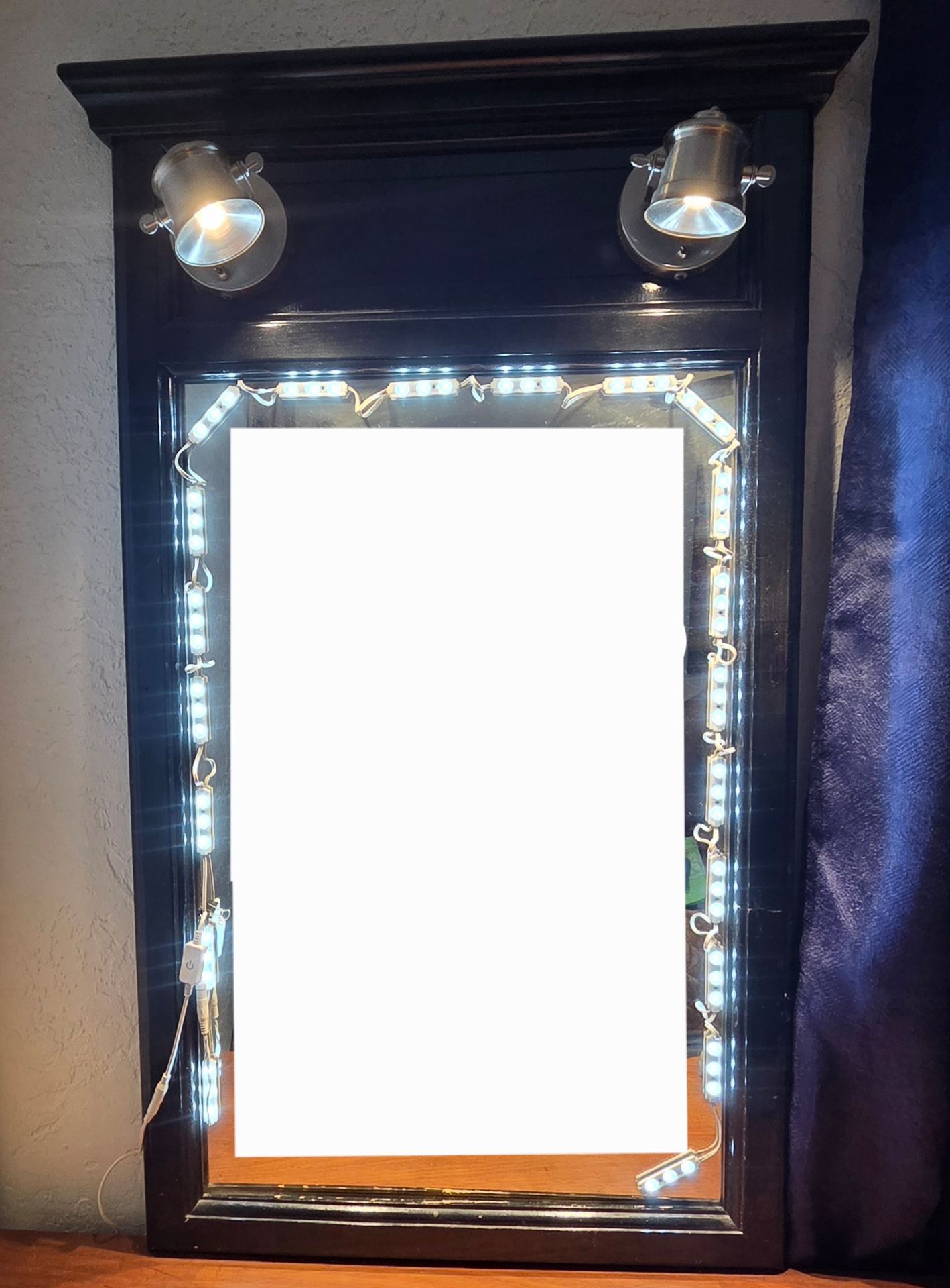 Mirror with lights