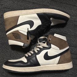 Jordan 1 Mocha